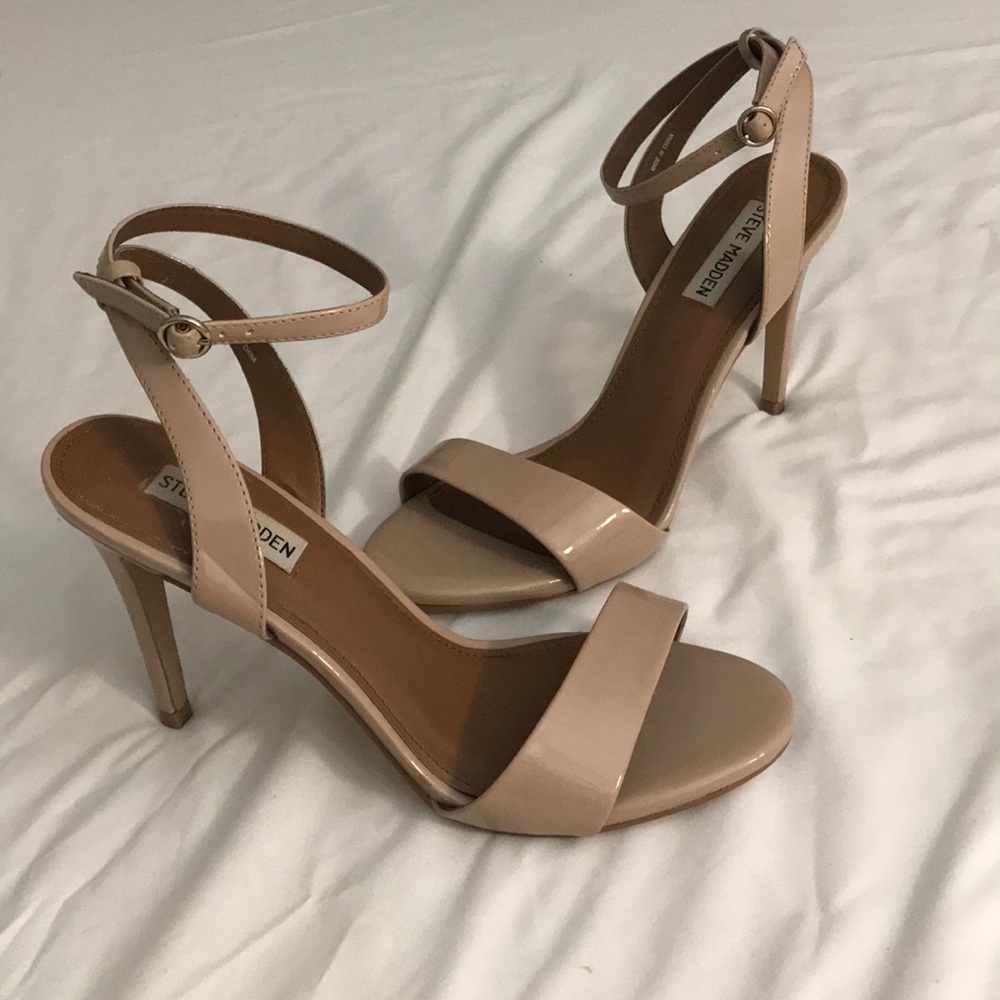 Steve Madden Nude Heels